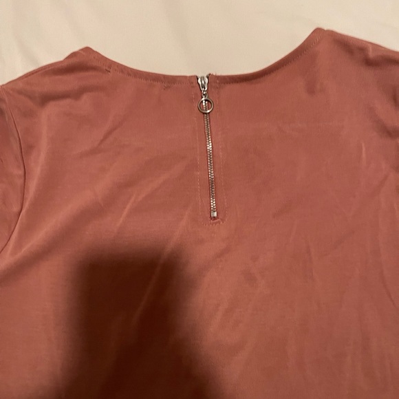 Dress blouse, NWOT. Never worse it after I took the tags off. - Picture 3 of 3